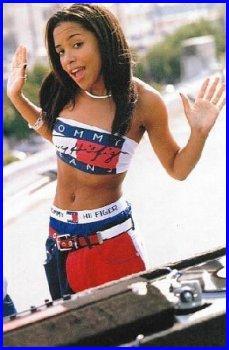 Hommage à Aaliyah... 7 ans déjà...