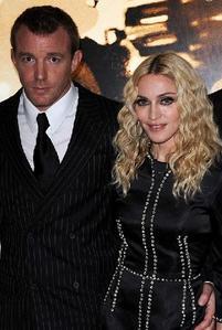 Madonna fait attendre Guy Ritchie à l'avant-première de son film