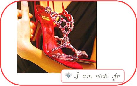 - Les plus chères chaussures : 1 million livre sterlingCo...