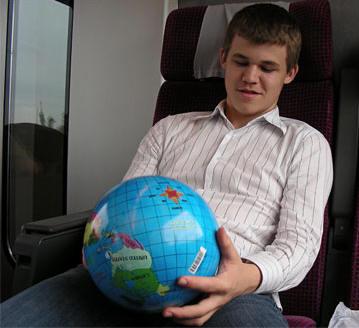 le champion d'échecs norvégien Magnus Carlsen