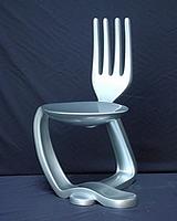 Chaise fourchette-cuillère