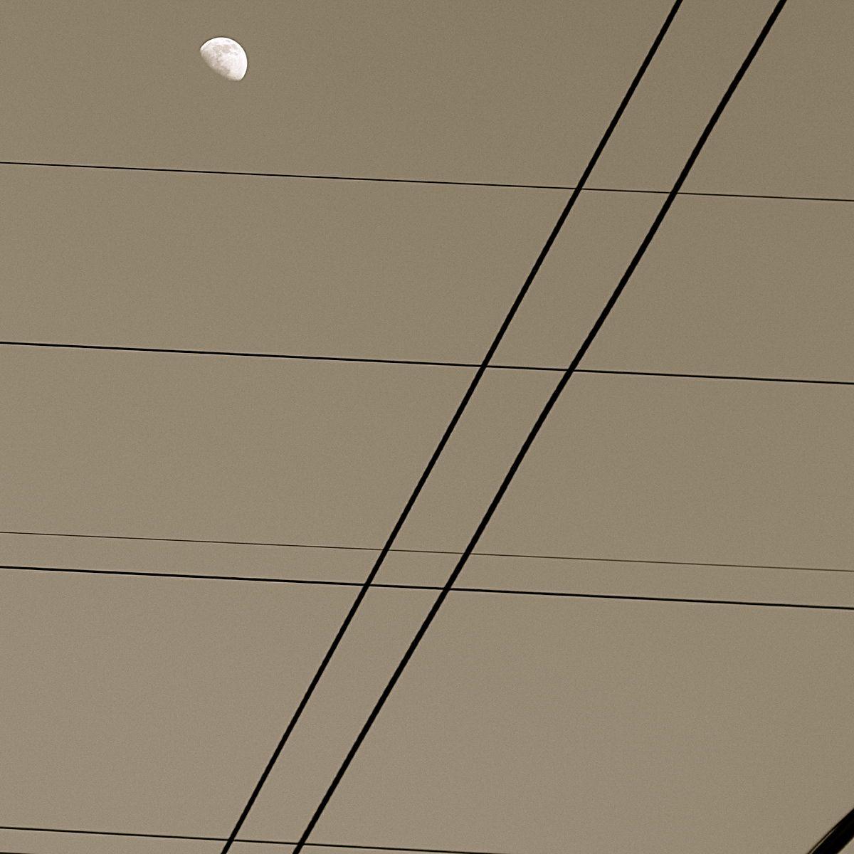 catenaires-lune.1221169734.jpg