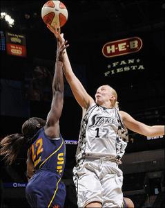 WNBA: San Antonio, numéro 1.