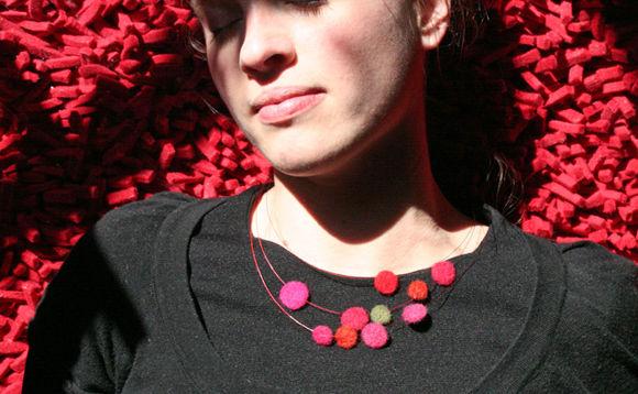 atomes cousus atomes_cousus02Blg