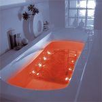 Les salles de bains du futur rouge