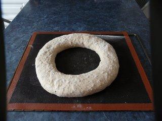 Qui veut une couronne ???