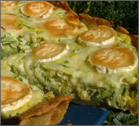 Tarte courgettes & chèvre, pâte croustillante au fromage blanc & noix
