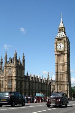 Big Ben : ne soyez pas en retard pour votre voyage à Londres.