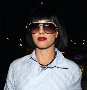 Britney Spears joue le rôle d'une serveuse dans une nouvelle vidéo Britney Spears joue le rôle d'une serveuse dans une nouvelle vidéo