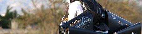 L’homme volant a voler aux dessu de la manche