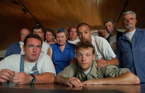 Une Chaîne pour deux chai