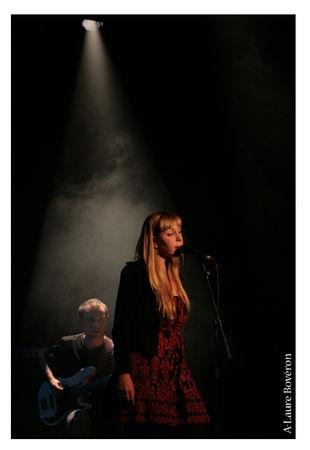 Musik'Elles 2008 - Lola Lafon. musik_elles_096_lola_lafon