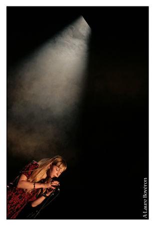 Musik'Elles 2008 - Lola Lafon. musik_elles_182_lola_lafon