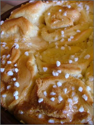 La brioche aux yaourts & à la confiture de lait La brioche aux yaourts & à la confiture de lait