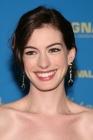 Anne Hathaway : quand elle sourit tout son visage irradie