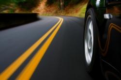 Un père alcoolique fait conduire son fils de 10 ans à 145 km/h voiture