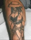 Incroyable : de la chirurgie plastique pour tatouages ! tatouage avant