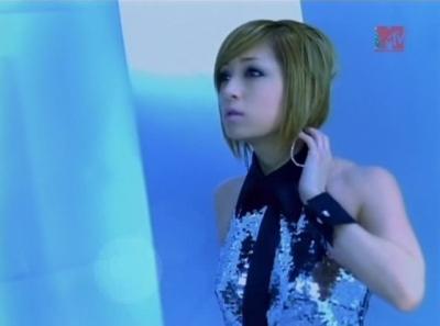 Quelques vidéos d'Ayumi Hamasaki :) Leave me alone