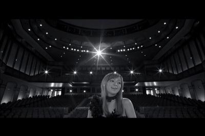 Quelques vidéos d'Ayumi Hamasaki :) Carols