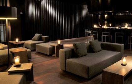 Vrouuuum de Luxe bar 2.jpg
