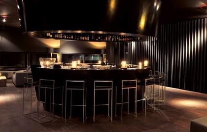 Vrouuuum de Luxe bar.jpg