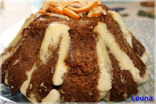 La voici ma charlotte de pain d'épice à l'orange.... La voici ma charlotte de pain d'épice à l'orange....
