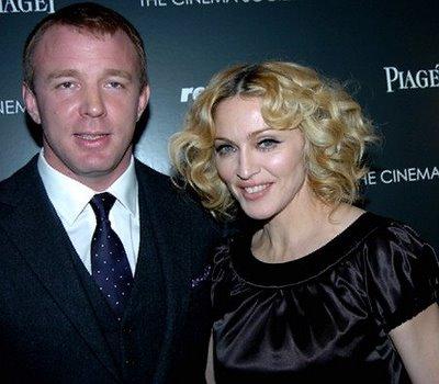 Madonna devra verser 150 millions de livres pour Guy Ritchie en cas de divorce !