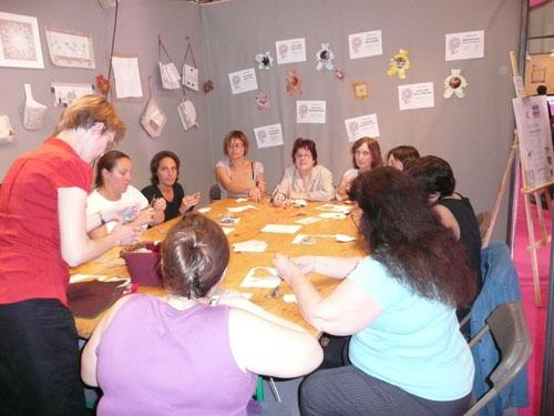 Bilan du salon des loisirs créatifs de Cergy et photos des ateliers ! atelier initiation feutrine