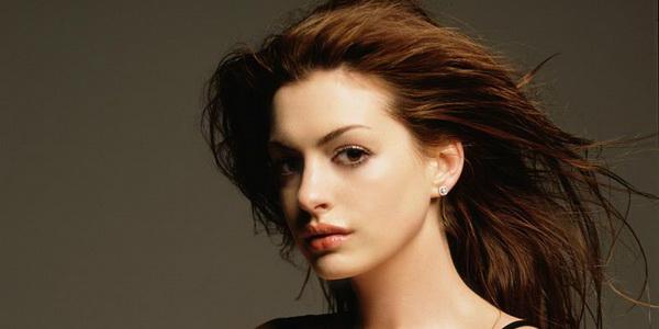 Pictures Sexy: Anne Hathaway
