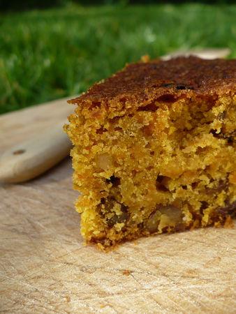 Gâteau à la carotte - Une deuxième recette bien différente de la précédente P1020483
