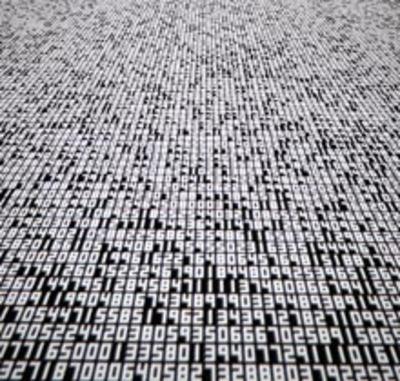 _datatron001_webhalf