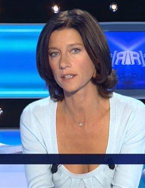 carole-gaessler-sexy
