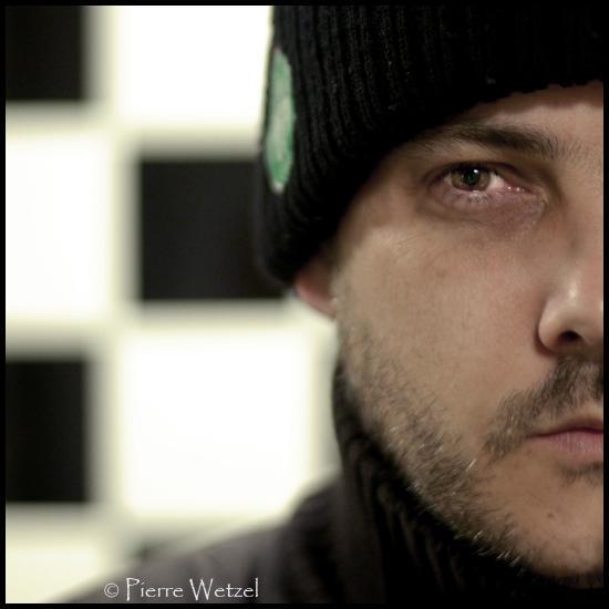 Oh! Mick est tout seul ;-( Oh! Mick est tout seul ;-(