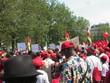 Pour un égal accès des langues nationales à la Rts : Une centaine de Sénégalais manifestent devant l’Ambassade du Sénégal à Paris