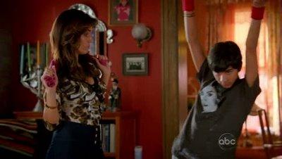 Ugly Betty - Episode 5 Saison 3: Granny Pants