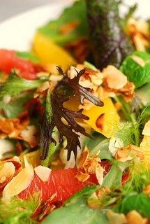 Cuisine, cuisinons... Cuisinez ! Retour de salon et toutes les recettes... poulet, salade et petites lunes...