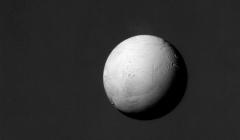 Encélade : des clichés exceptionnels de la lune de Saturne Encélade