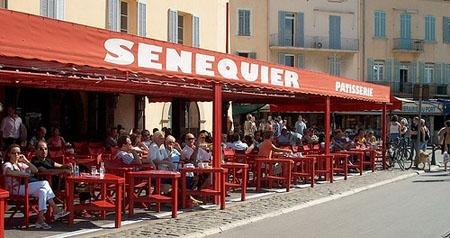 St-Trop Cafe Senequier.jpg