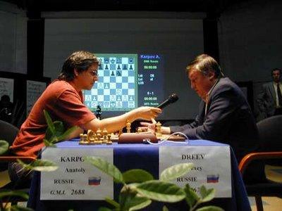 Laurent Verat et Anatoly Karpov, 12ème champion du monde d'échecs - photo FFE
