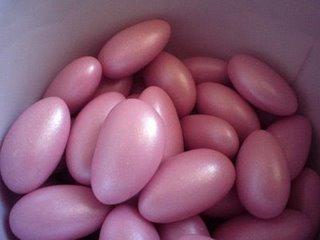 MES MUFFINS ROSES... mais que du moule