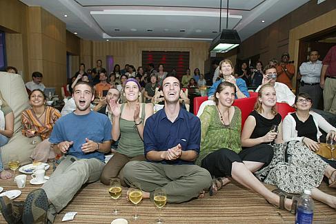 Le monde entier reagit a l’élection d’Obama ( photos ) Le monde entier reagit a l’élection d’Obama ( photos )