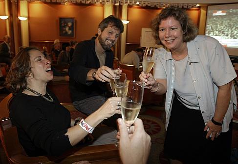 Le monde entier reagit a l’élection d’Obama ( photos ) Le monde entier reagit a l’élection d’Obama ( photos )