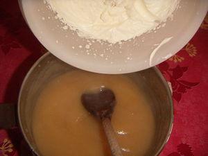 Mousse à la pomme et à la fleur d'oranger PICT0021