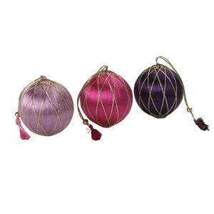 Acheter Set de 3 boules de Noél en fil de soie rose, fushia, parme Origine : Inde chez Etikebo