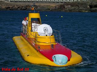 Le sous-marin jaune