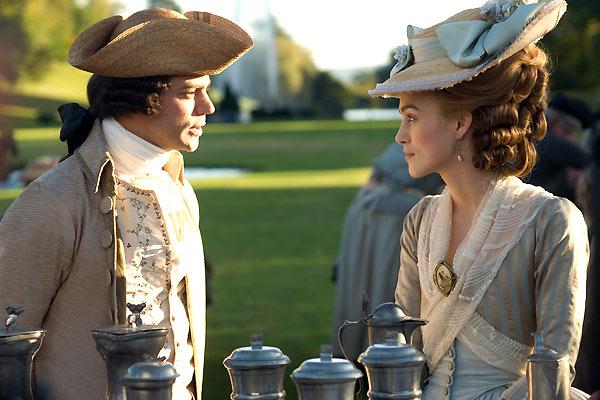 Keira Knightley et Dominic Cooper. Pathé Distribution