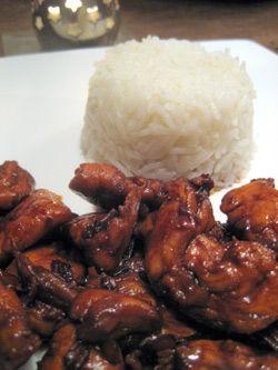 Délice amoureux de poulet caramélisé à l'ail Délice amoureux de poulet caramélisé à l'ail