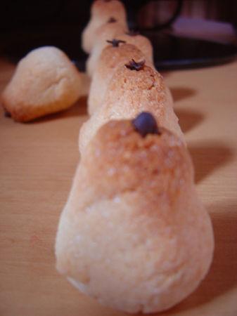 l' Amygdalota...petit massepain à l'amande petites_poires_002