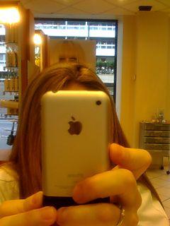 Les cheveux, sans les cernes Les cheveux, sans les cernes