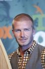 Découvrez 15 des 100 hommes les plus sexy du monde selon le magazine People -Photos- 15 - David Beckham n'arrivera probablement jamais à imposer le soccer aux Etats-Unis par son seul talent, mais au moins, il a imposé son nom et son physique !